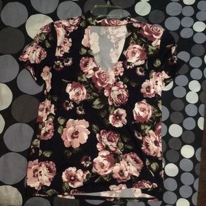 Cute floral front cut top